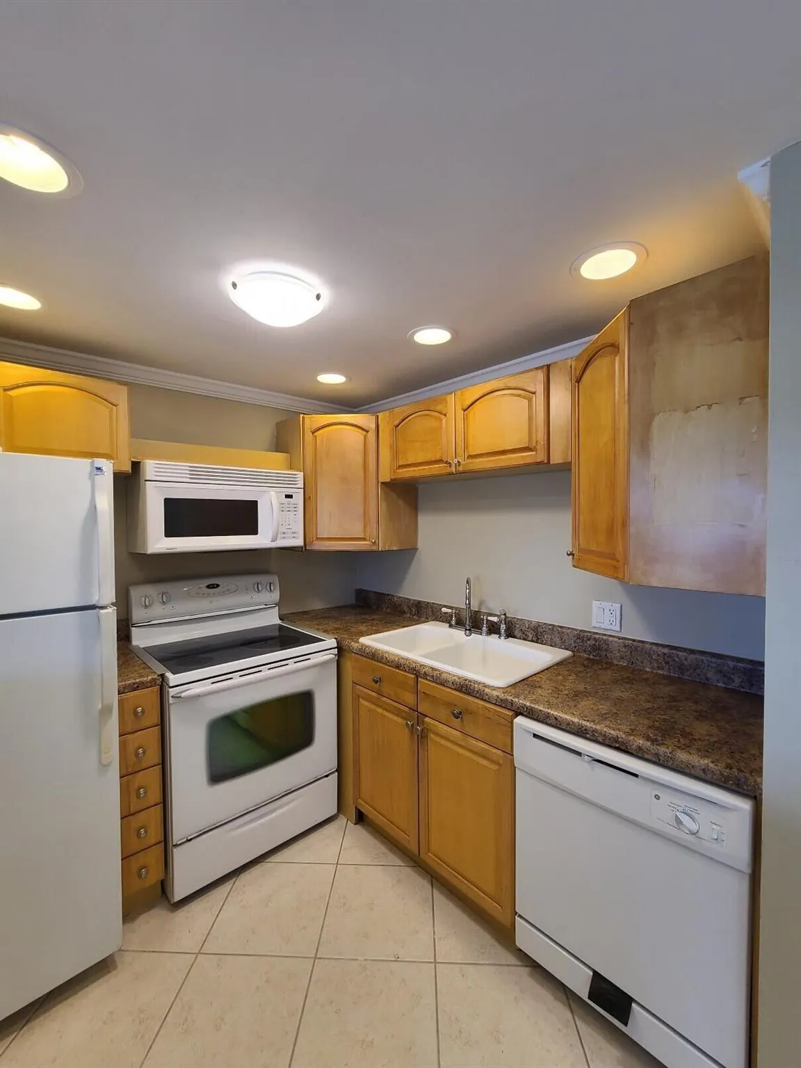 37 Windsor B