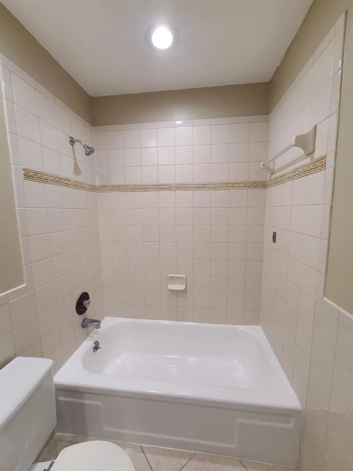 37 Windsor B