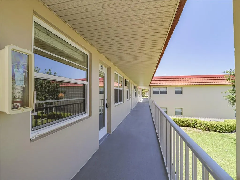 66 Woodland Drive, #203