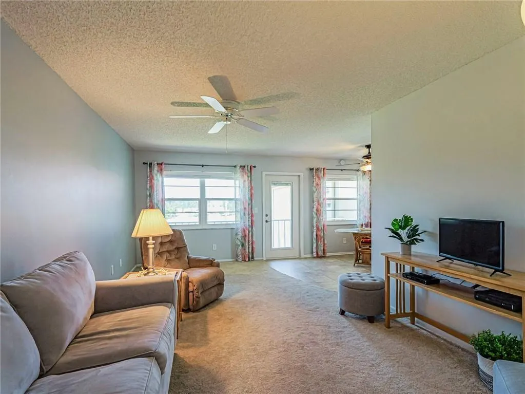 66 Woodland Drive, #203