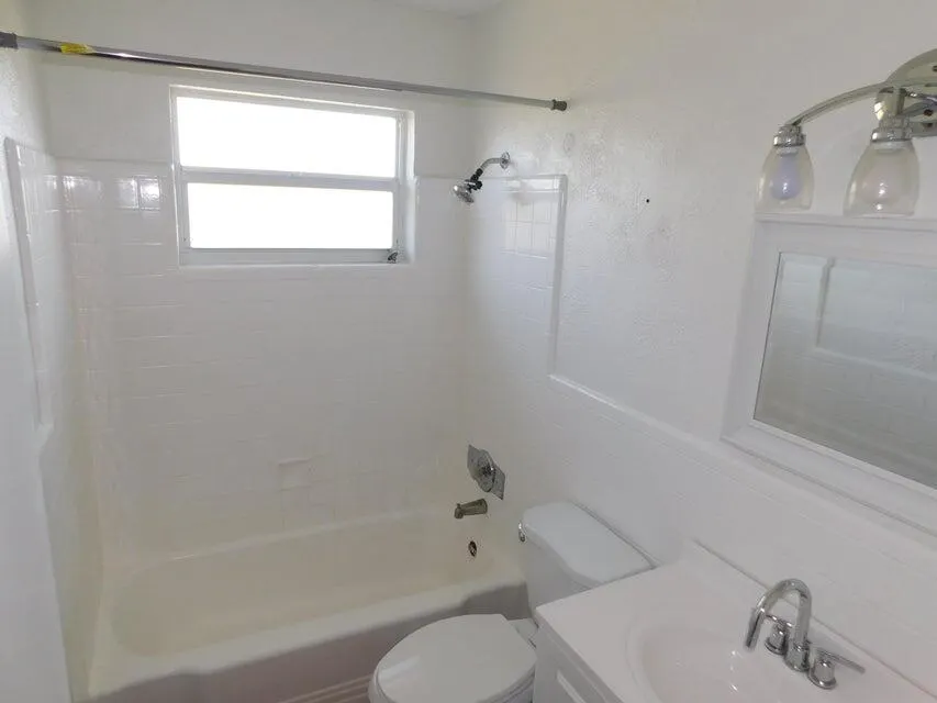 741 Hummingbird Way, #8