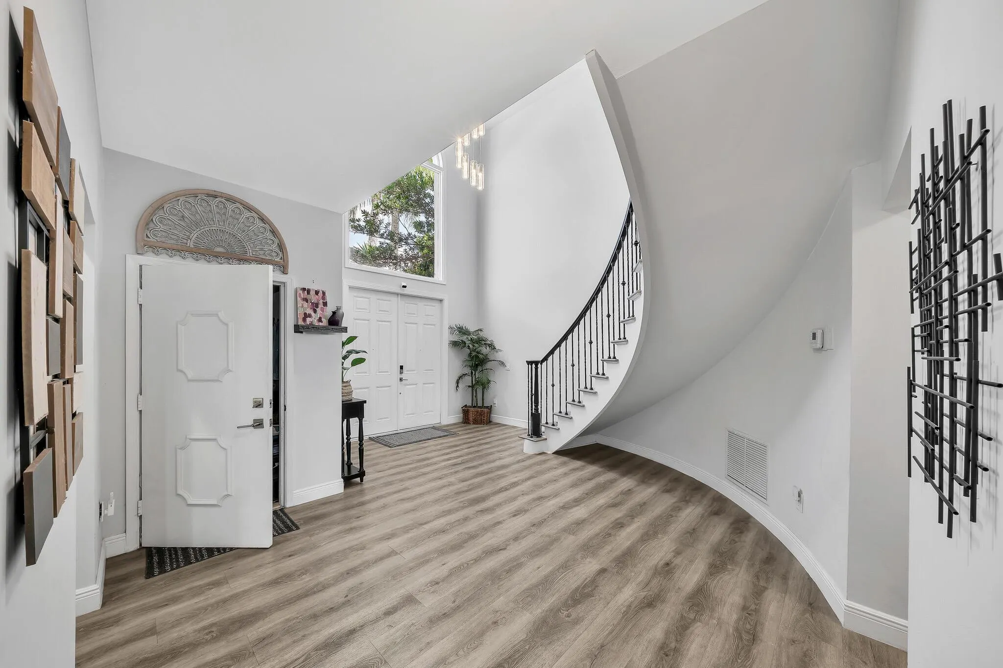 23281 Butterfly Palm Court