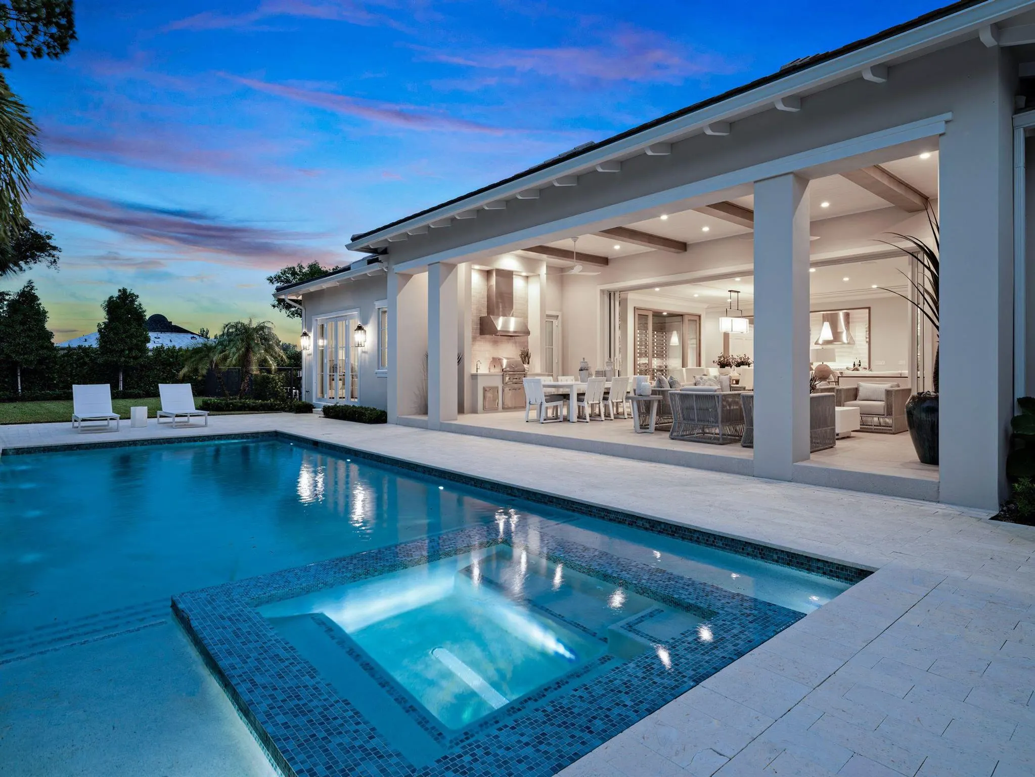 2913 Bluewater Cove