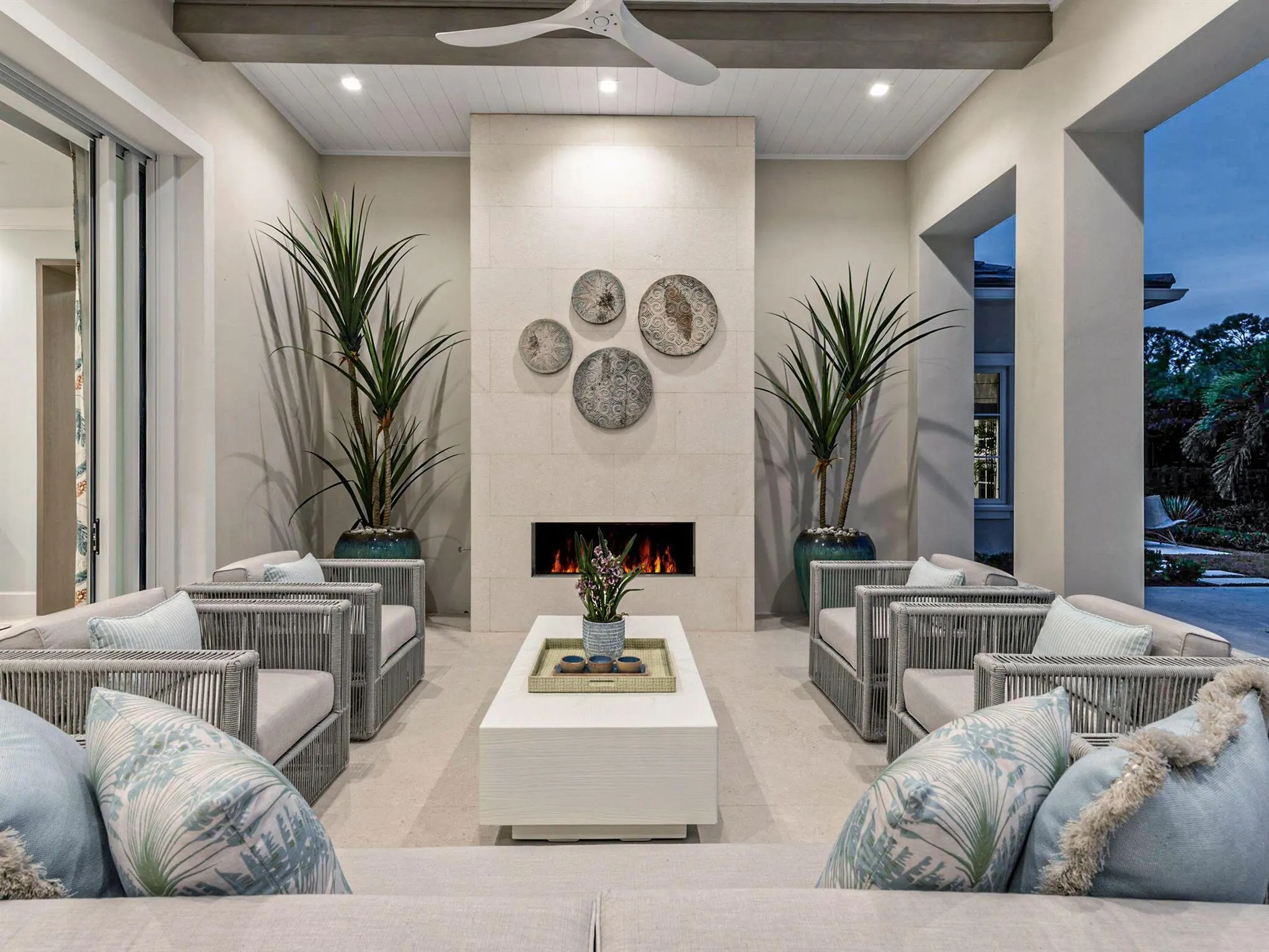 2913 Bluewater Cove
