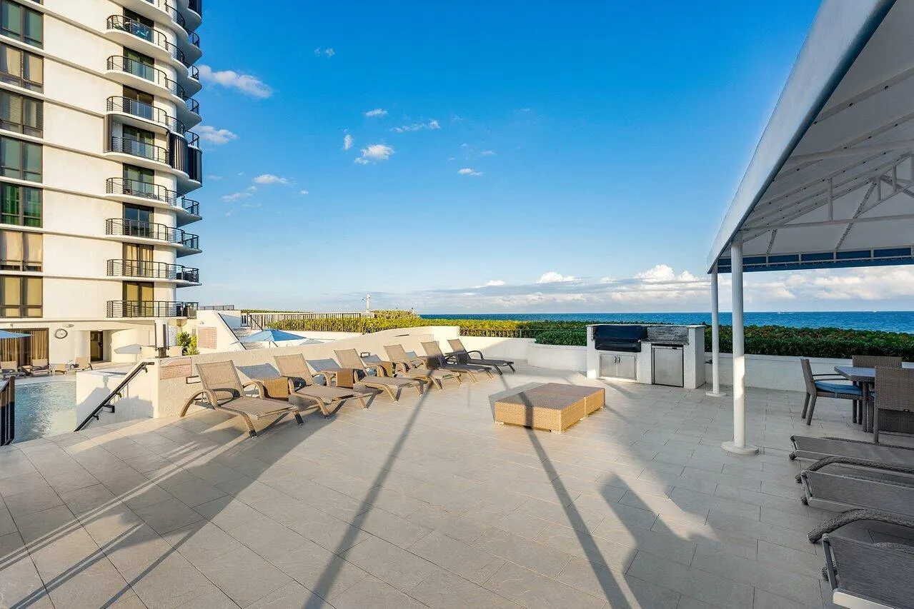 250 S Ocean Boulevard, #11c