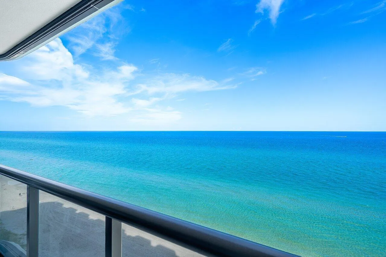 250 S Ocean Boulevard, #11c