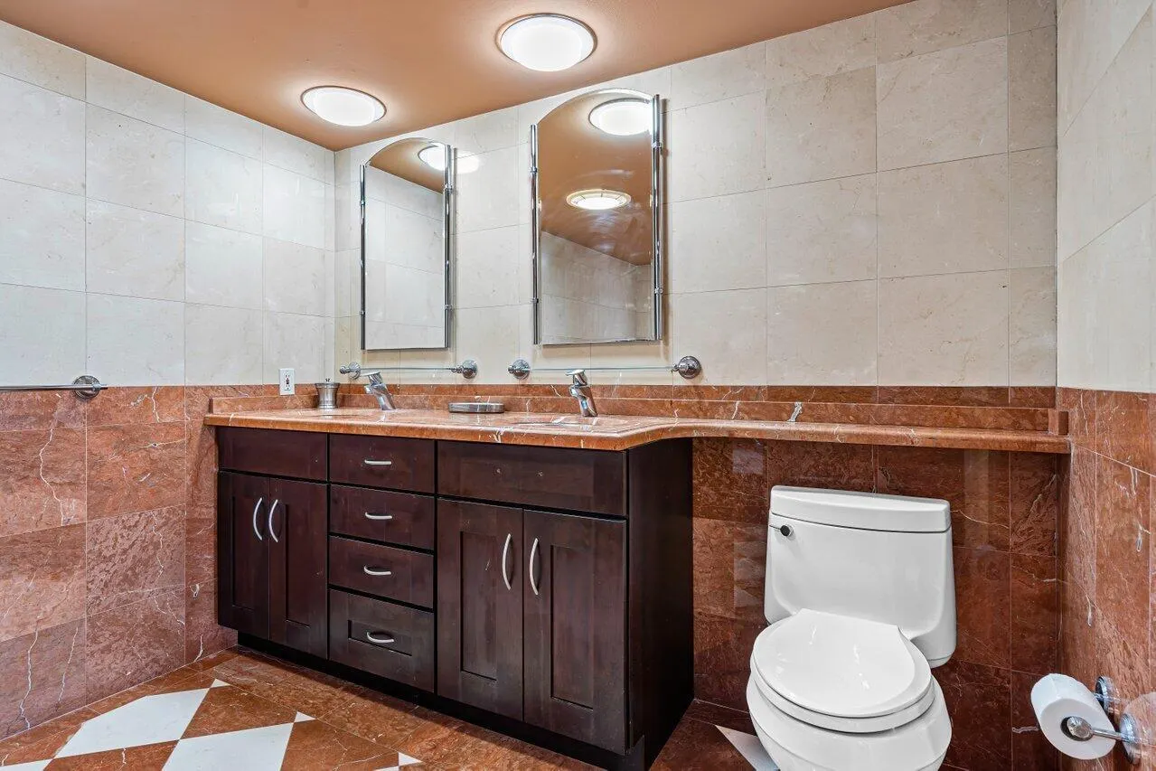 250 S Ocean Boulevard, #11c