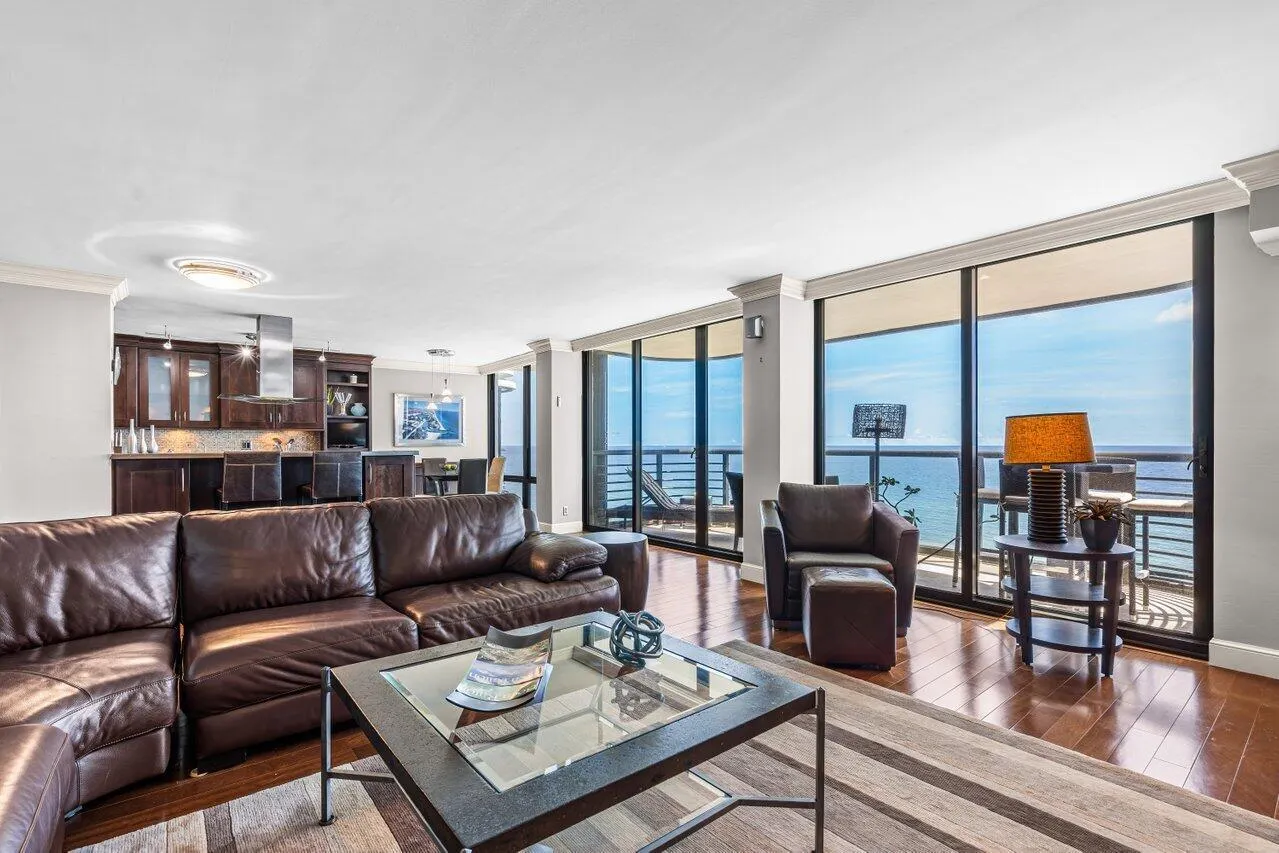 250 S Ocean Boulevard, #11c