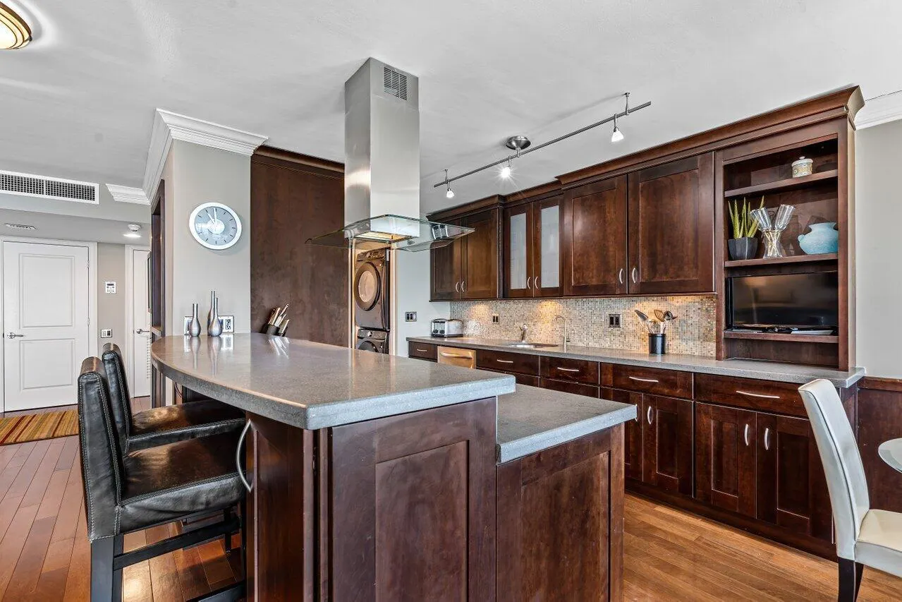 250 S Ocean Boulevard, #11c