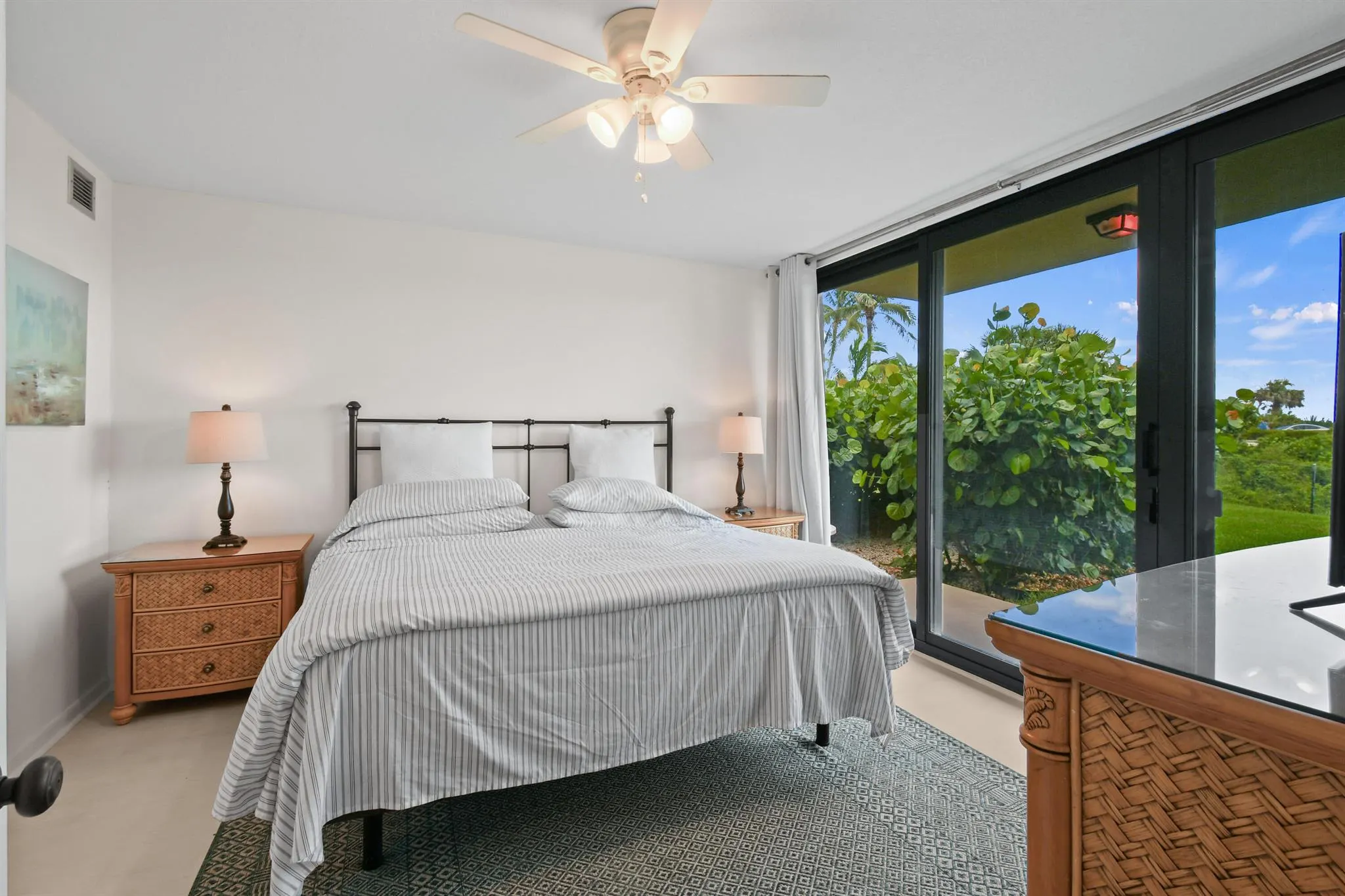 101 S Seas Drive, #101