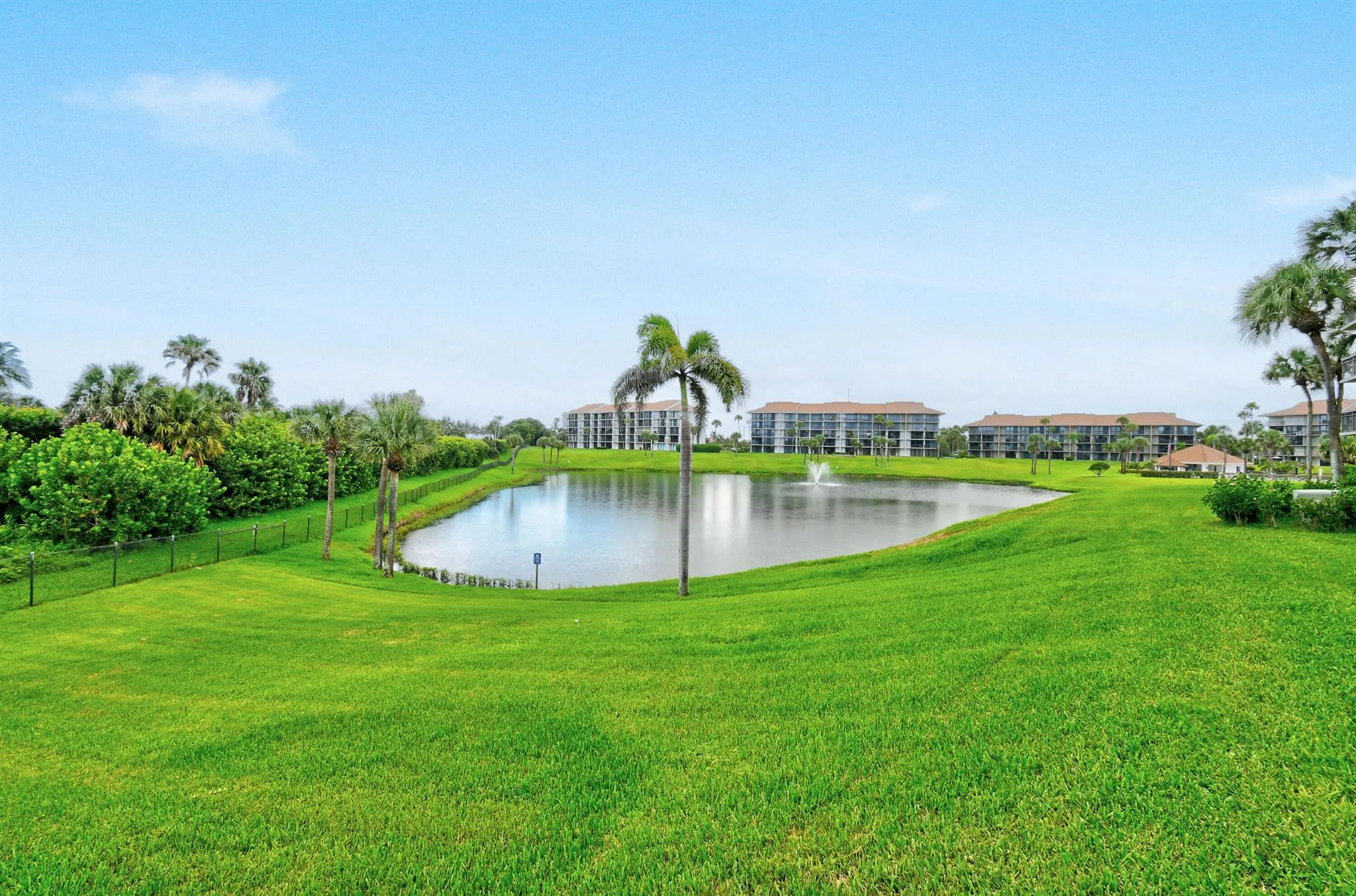 101 S Seas Drive, #101
