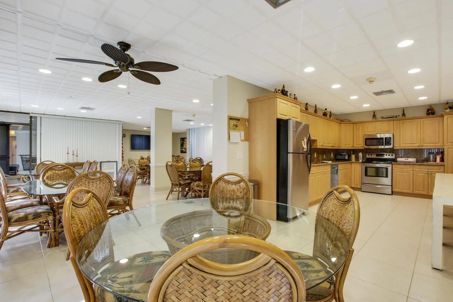 336 Golfview Road, #1016