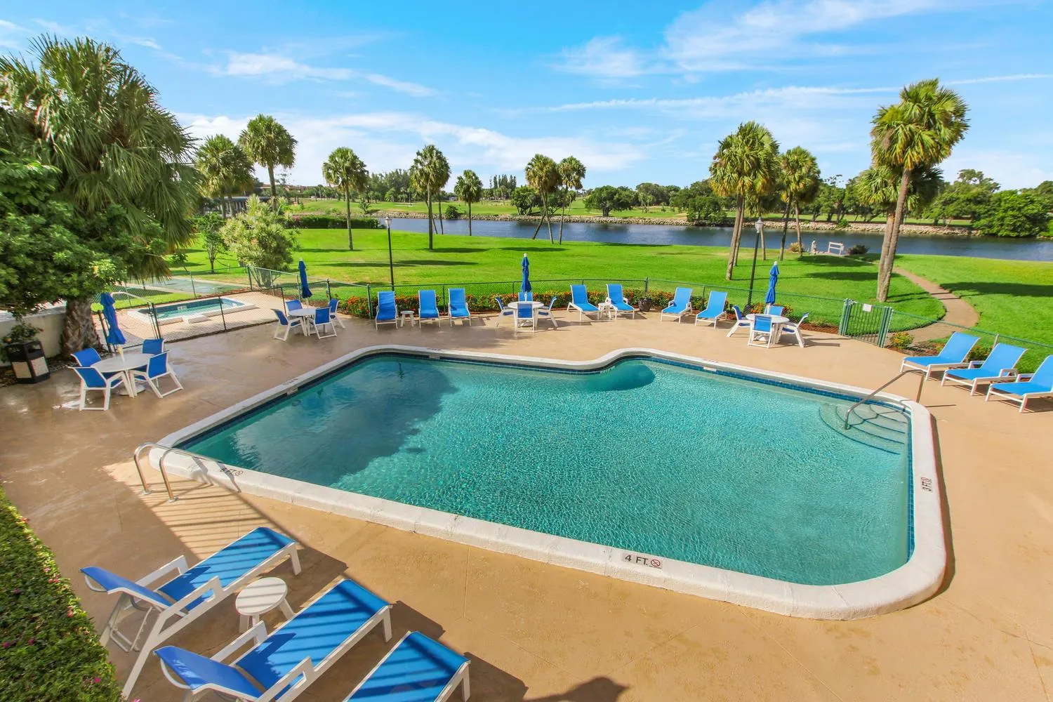 336 Golfview Road, #1016
