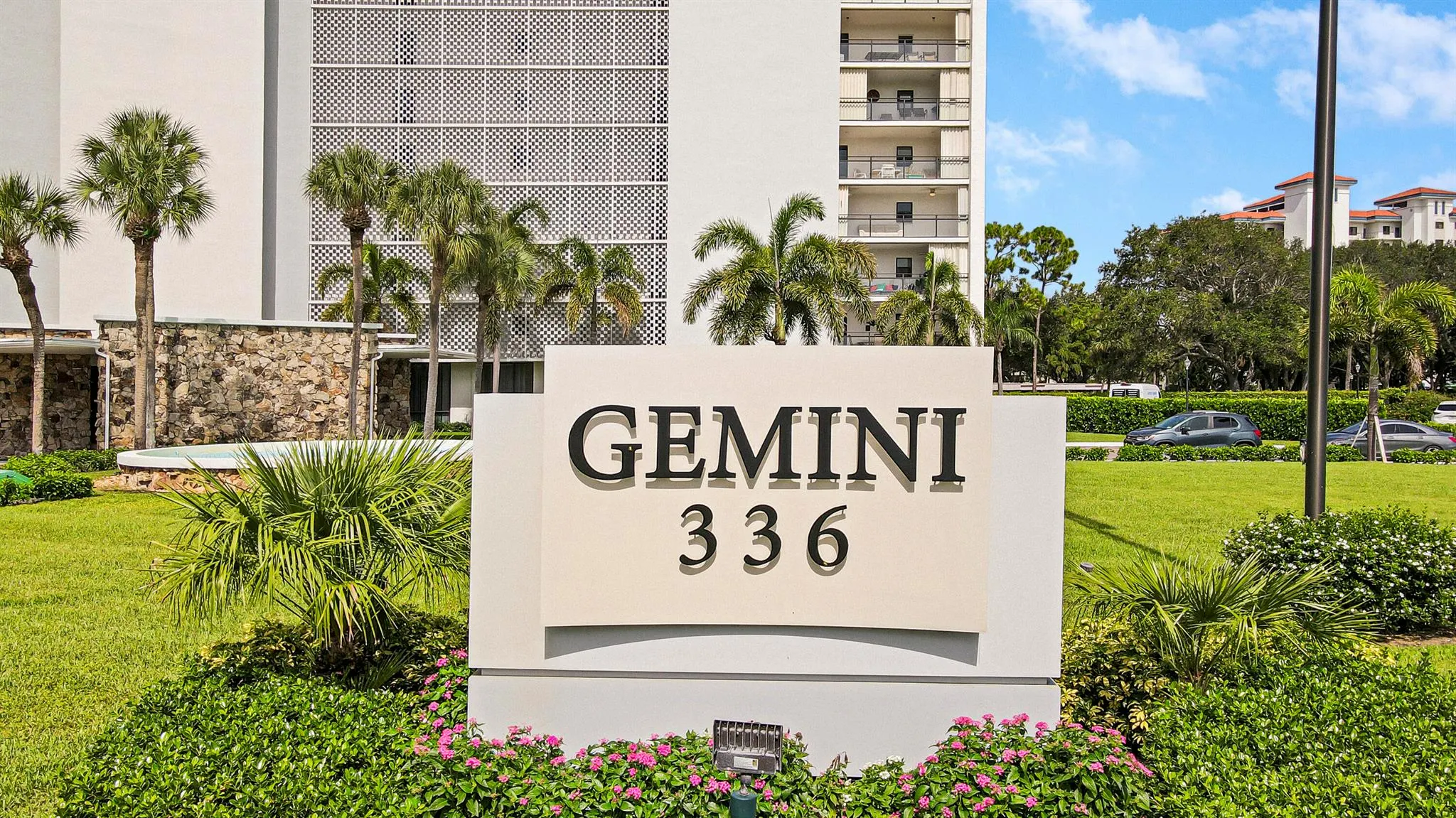 336 Golfview Road, #1016