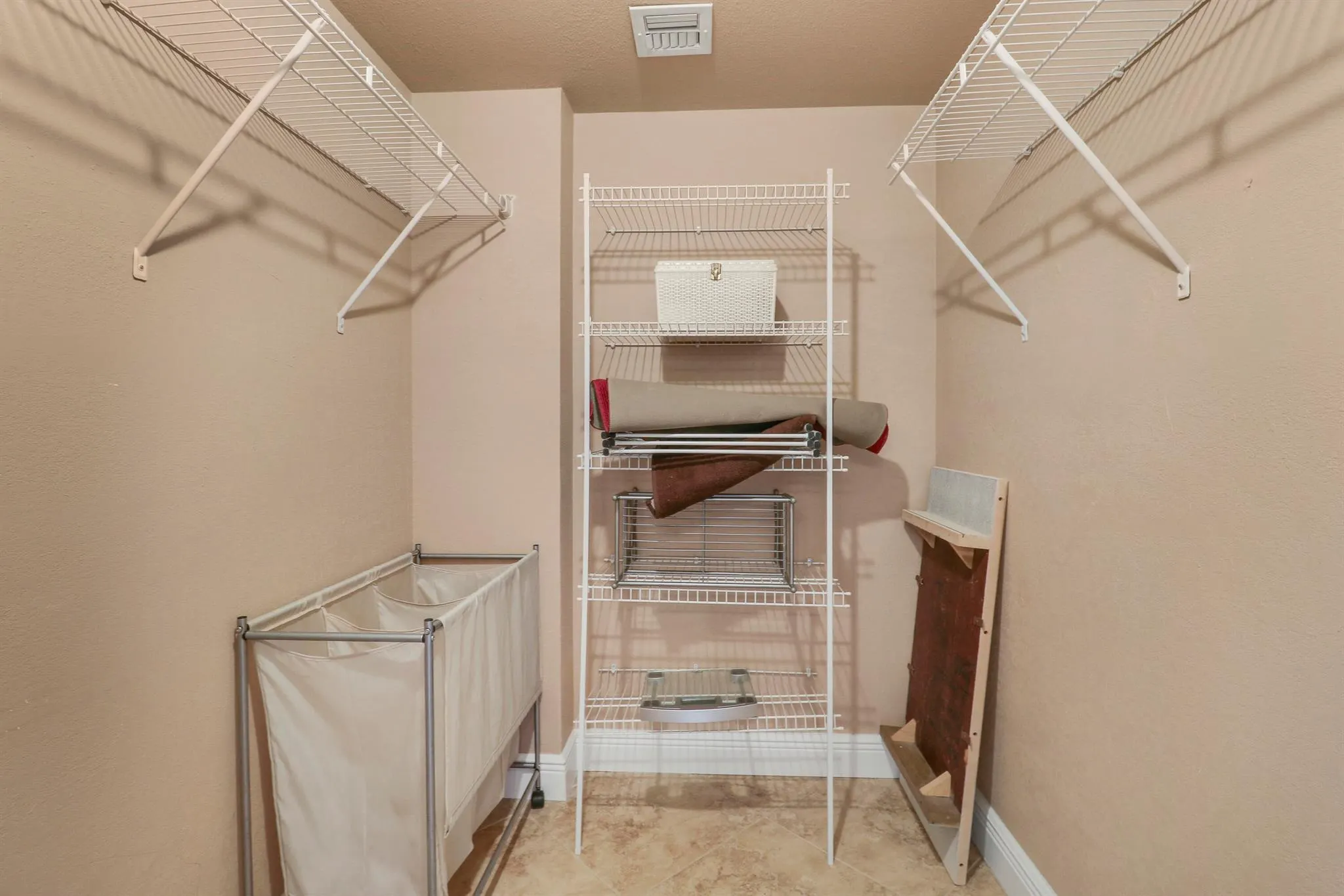 336 Golfview Road, #1016