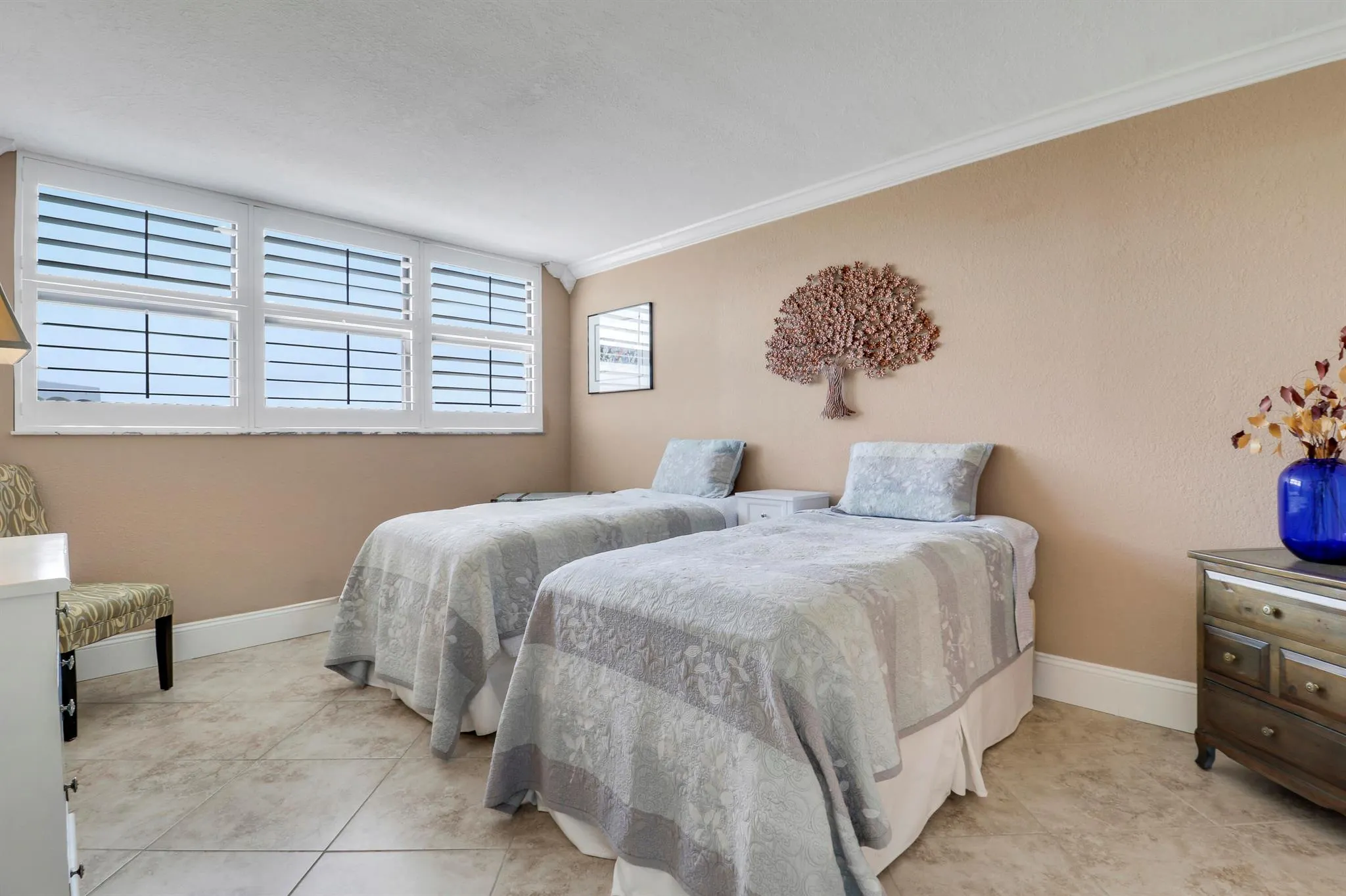 336 Golfview Road, #1016
