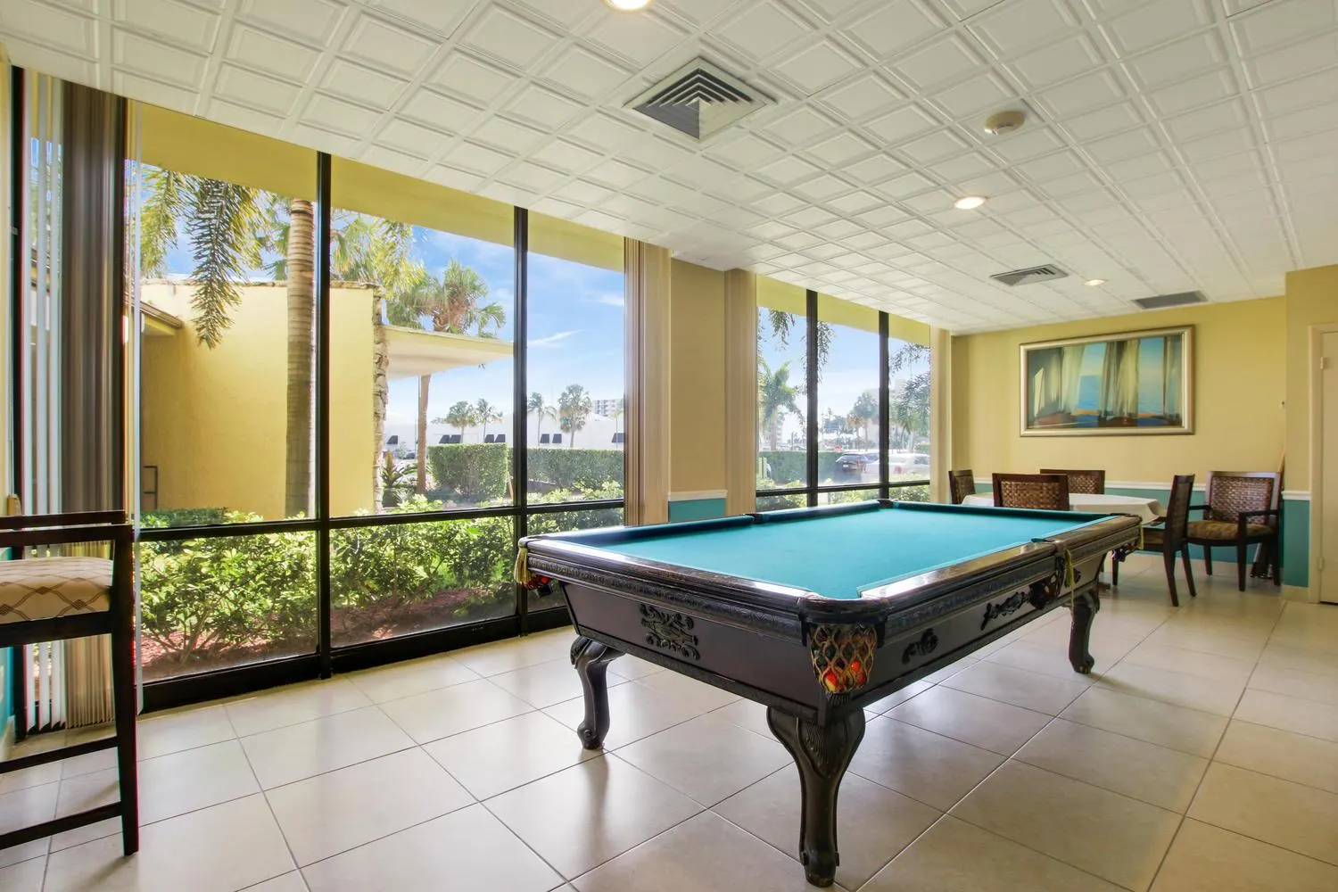 336 Golfview Road, #1016