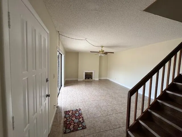 15 Lake Arbor Drive