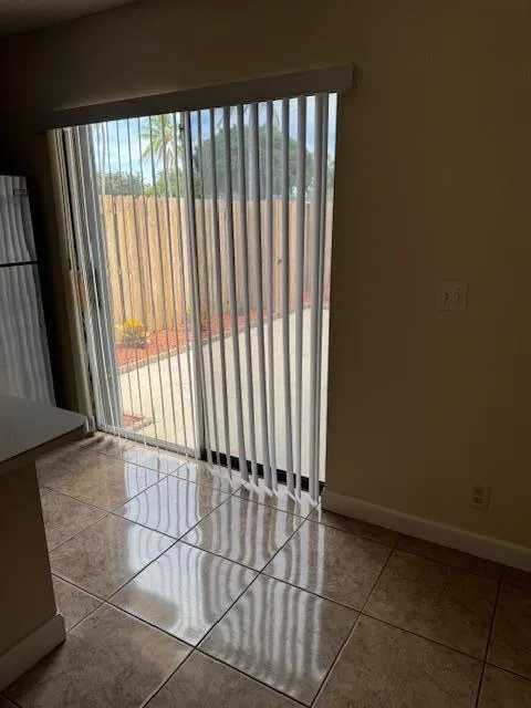 15 Lake Arbor Drive