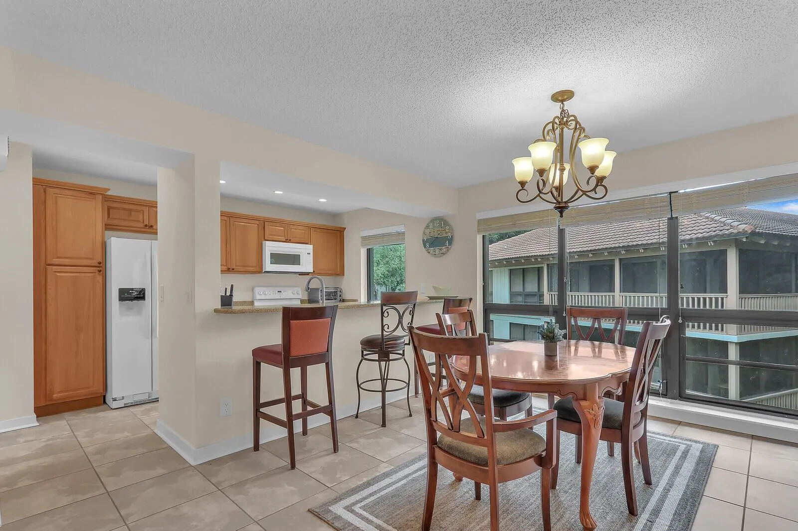 147 Brackenwood Road