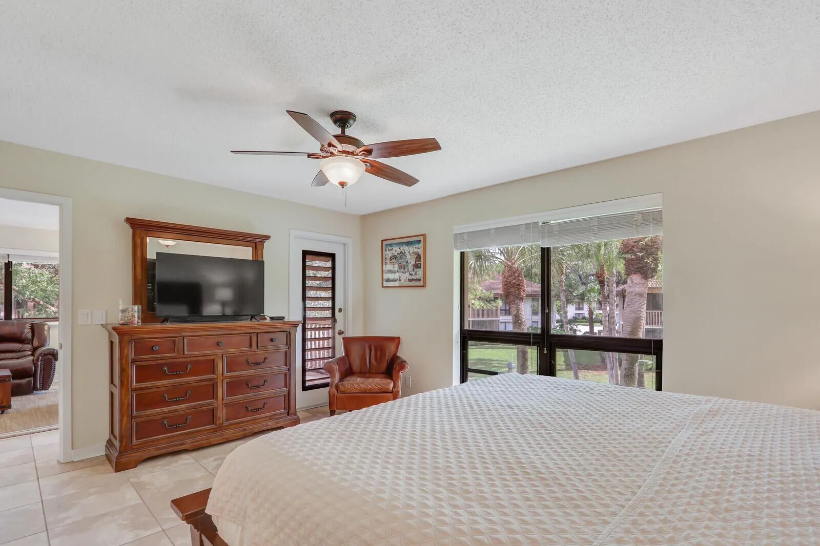 147 Brackenwood Road