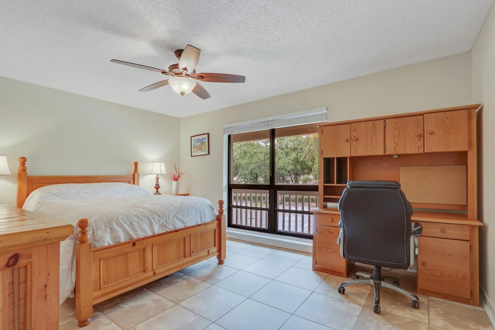 147 Brackenwood Road