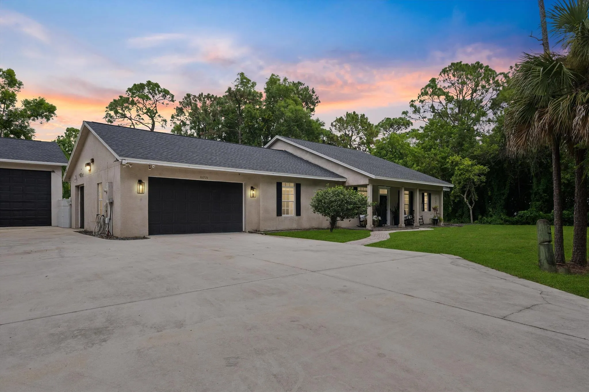 10771 154th Road N