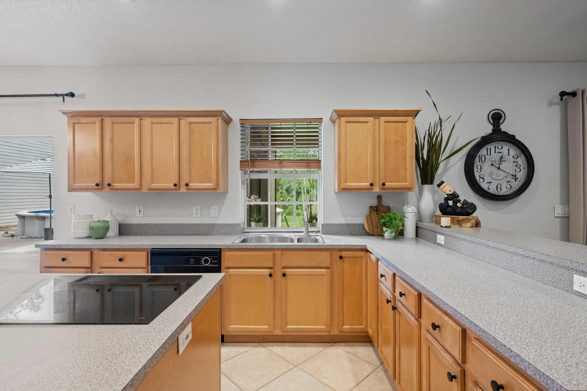 10771 154th Road N