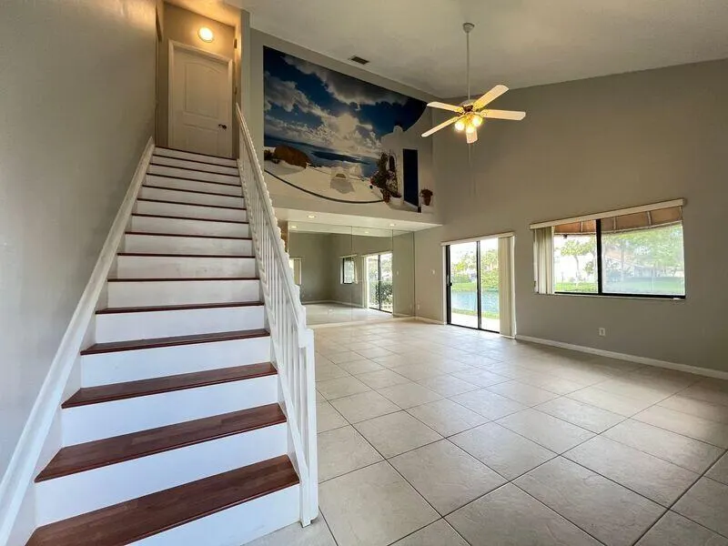 10225 NW 33rd Street