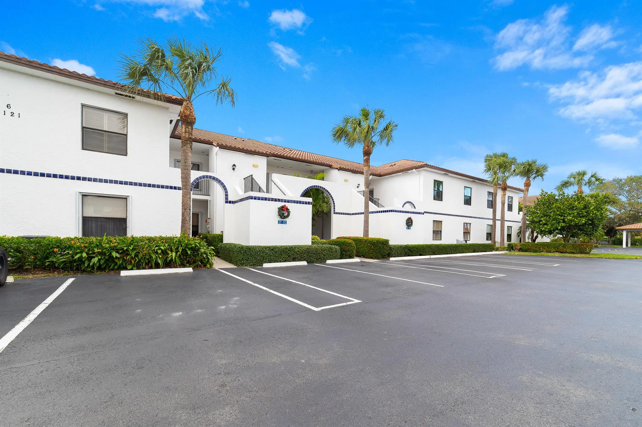 6121 SE Landing Way, #12