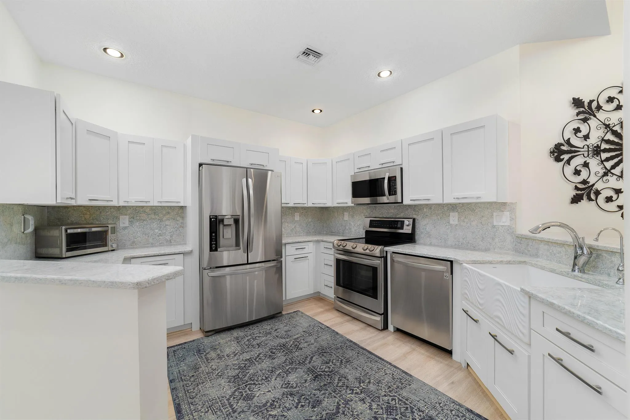 6121 SE Landing Way, #12
