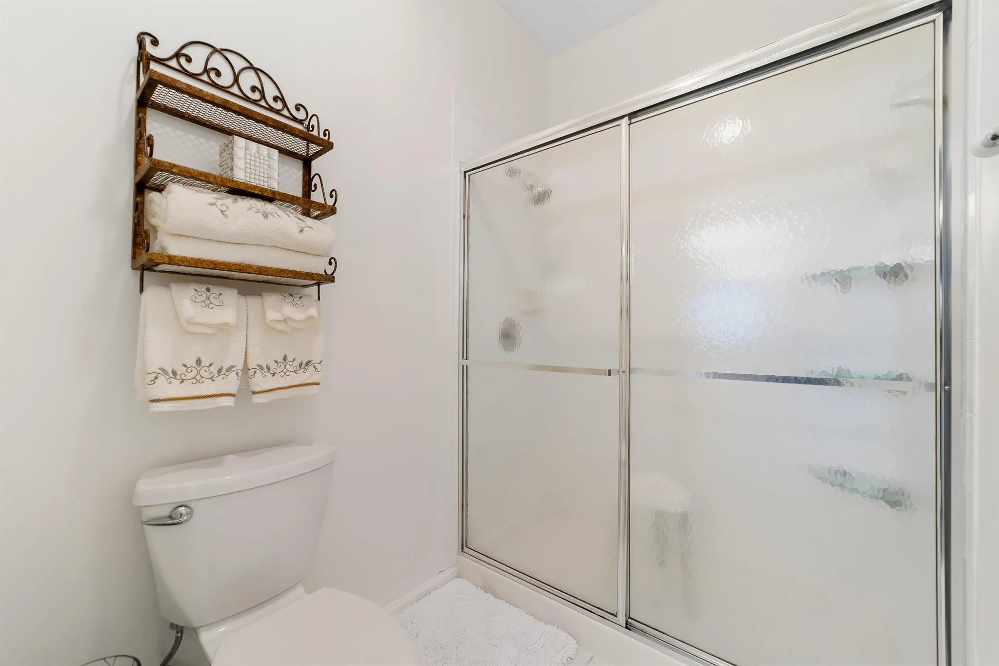 6121 SE Landing Way, #12