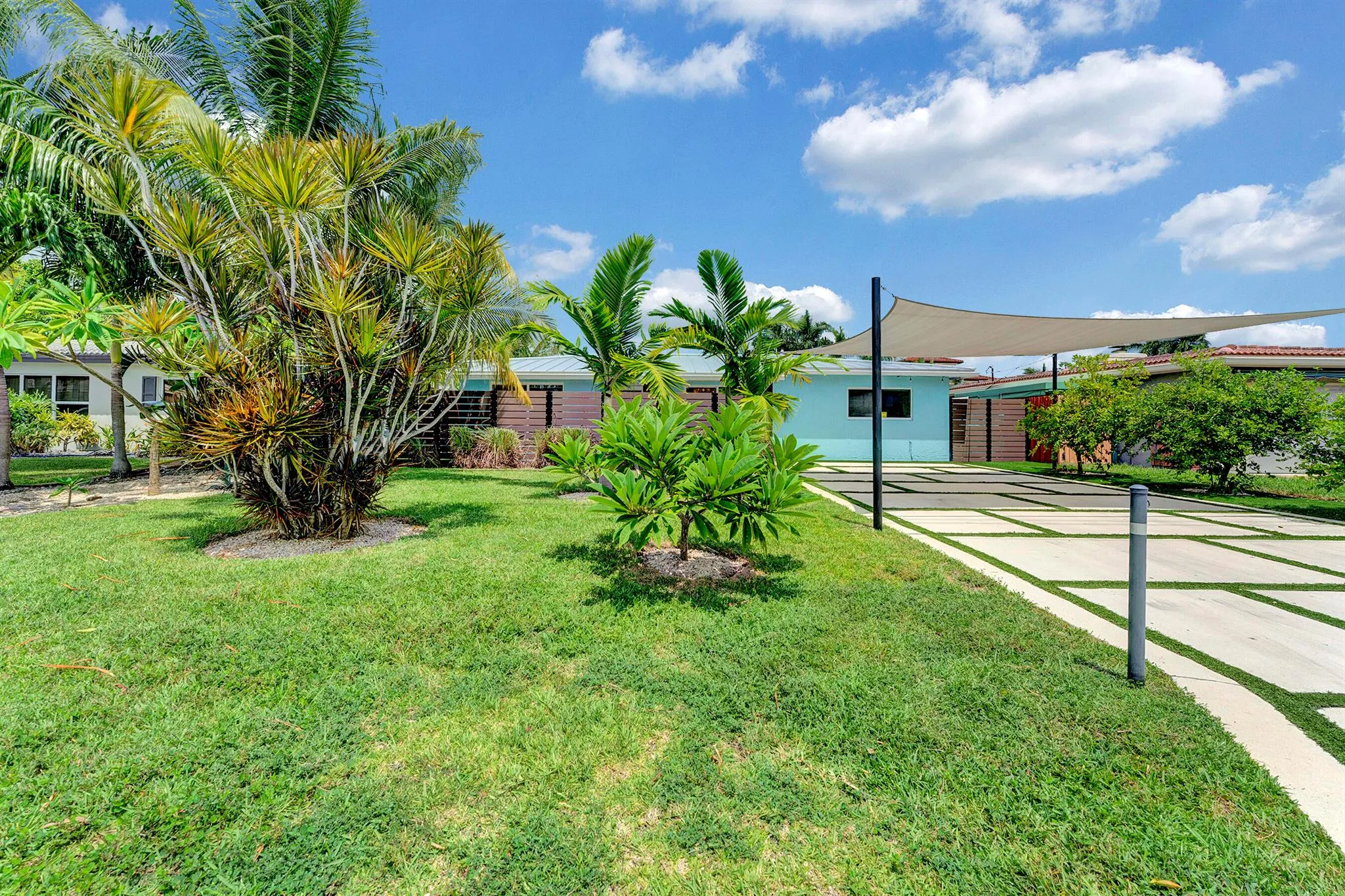 2291 SE 15th Street