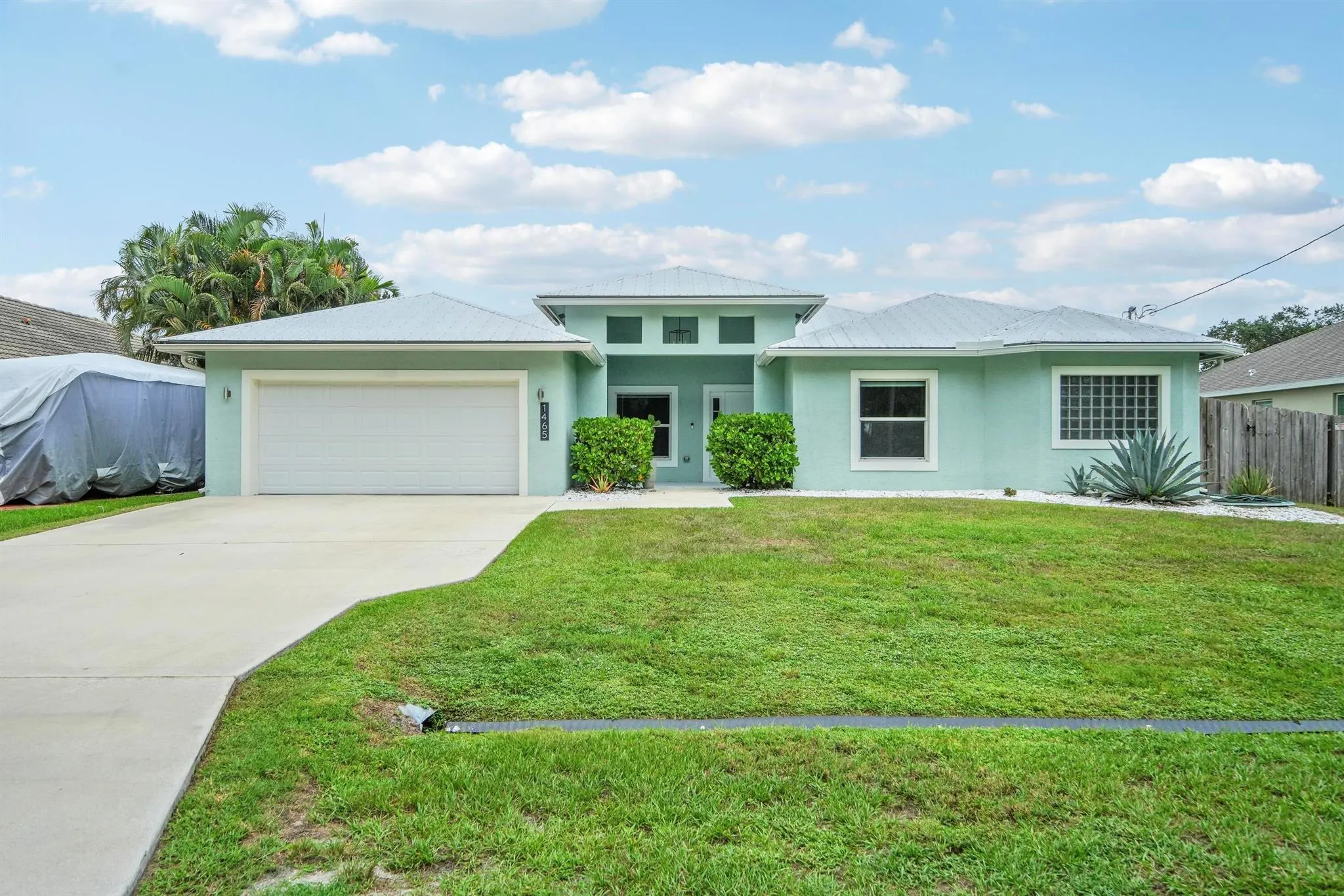 1465 SW Edinburgh Drive
