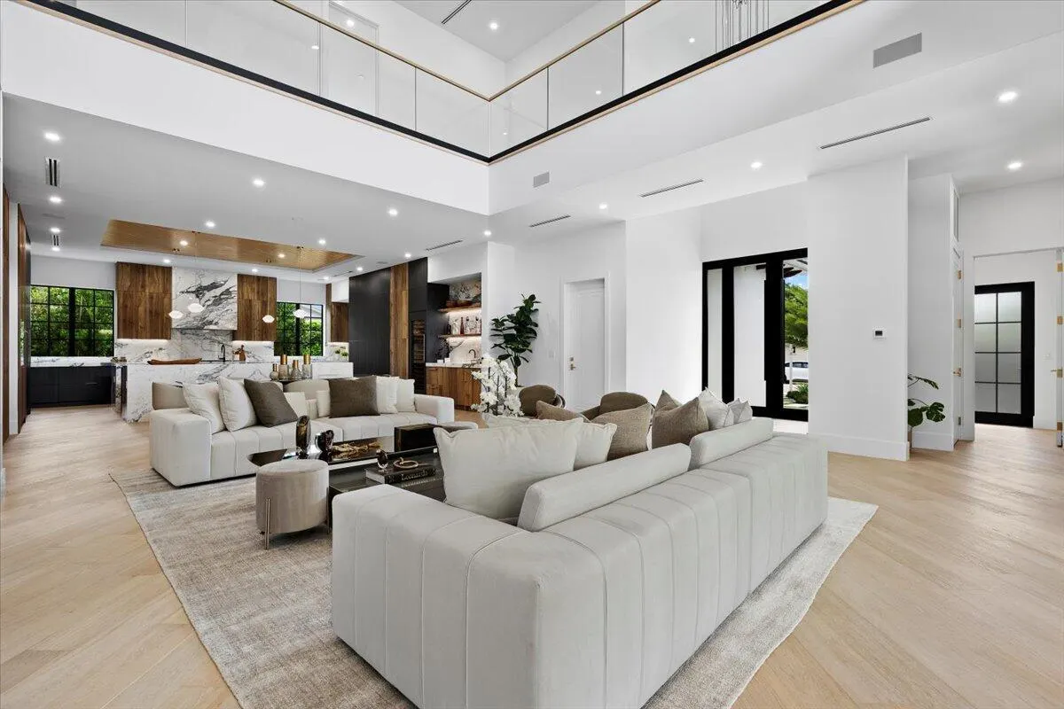 6707 Pamela Lane