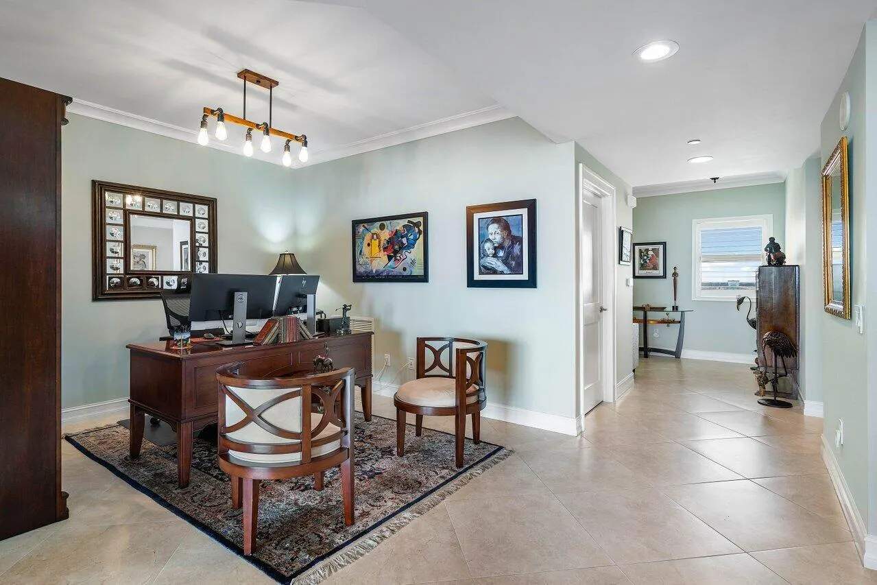 2650 Lake Shore Drive, #1401