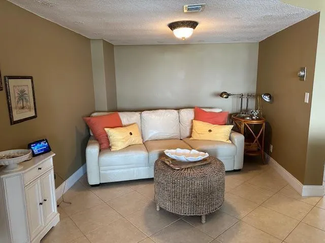 2100 S Ocean Lane, #903
