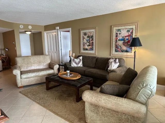 2100 S Ocean Lane, #903