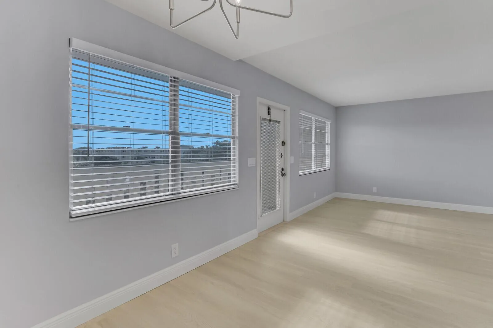 4023 Ainslie B Drive, #4023