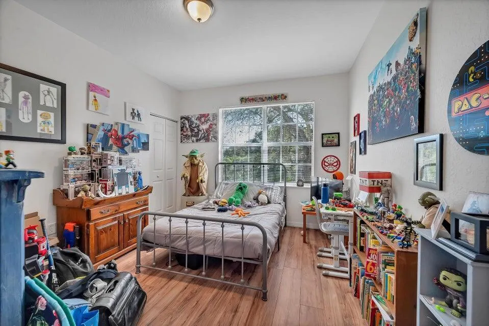 360 SE Rogers Court