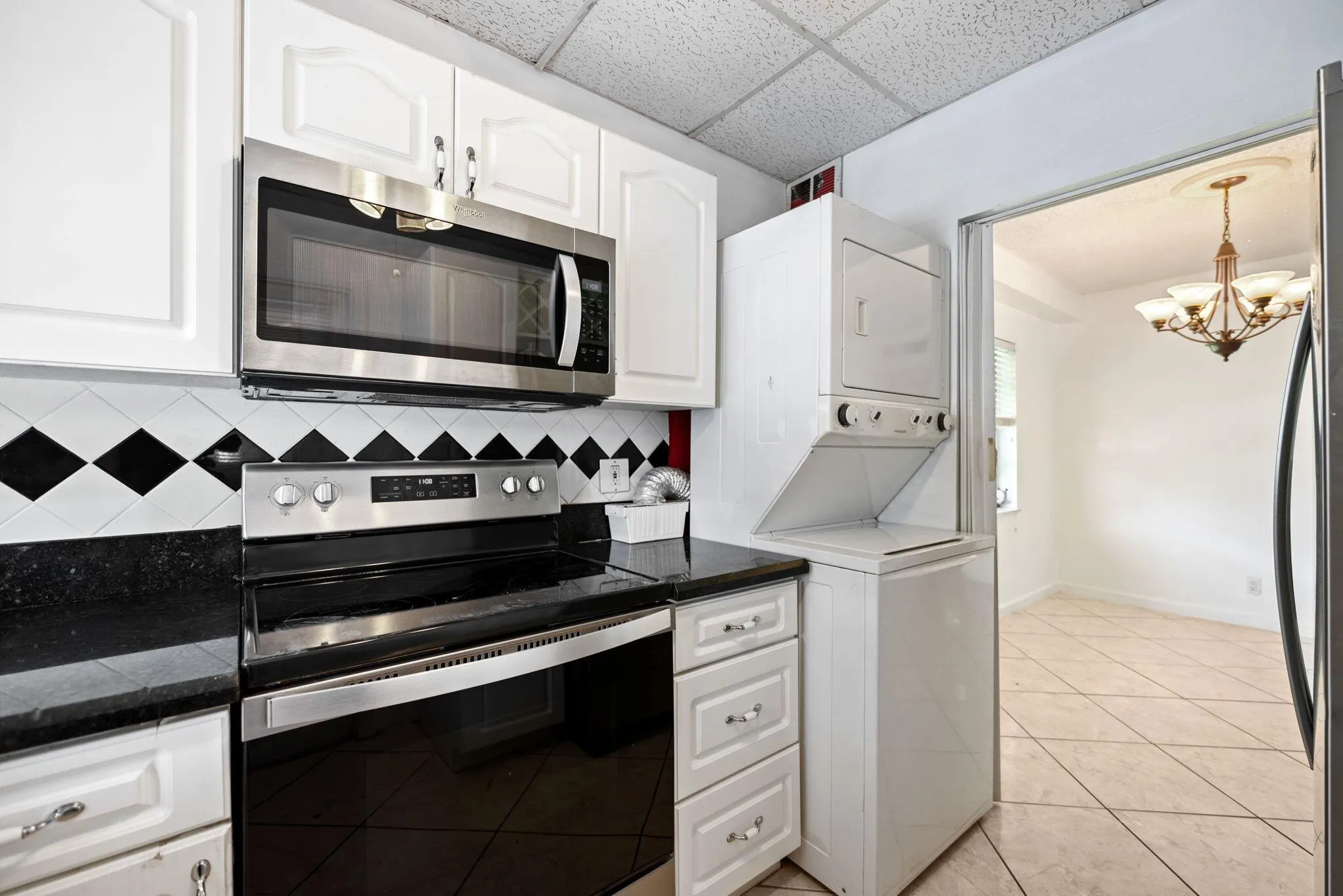 2040 NW 81st Avenue, #111