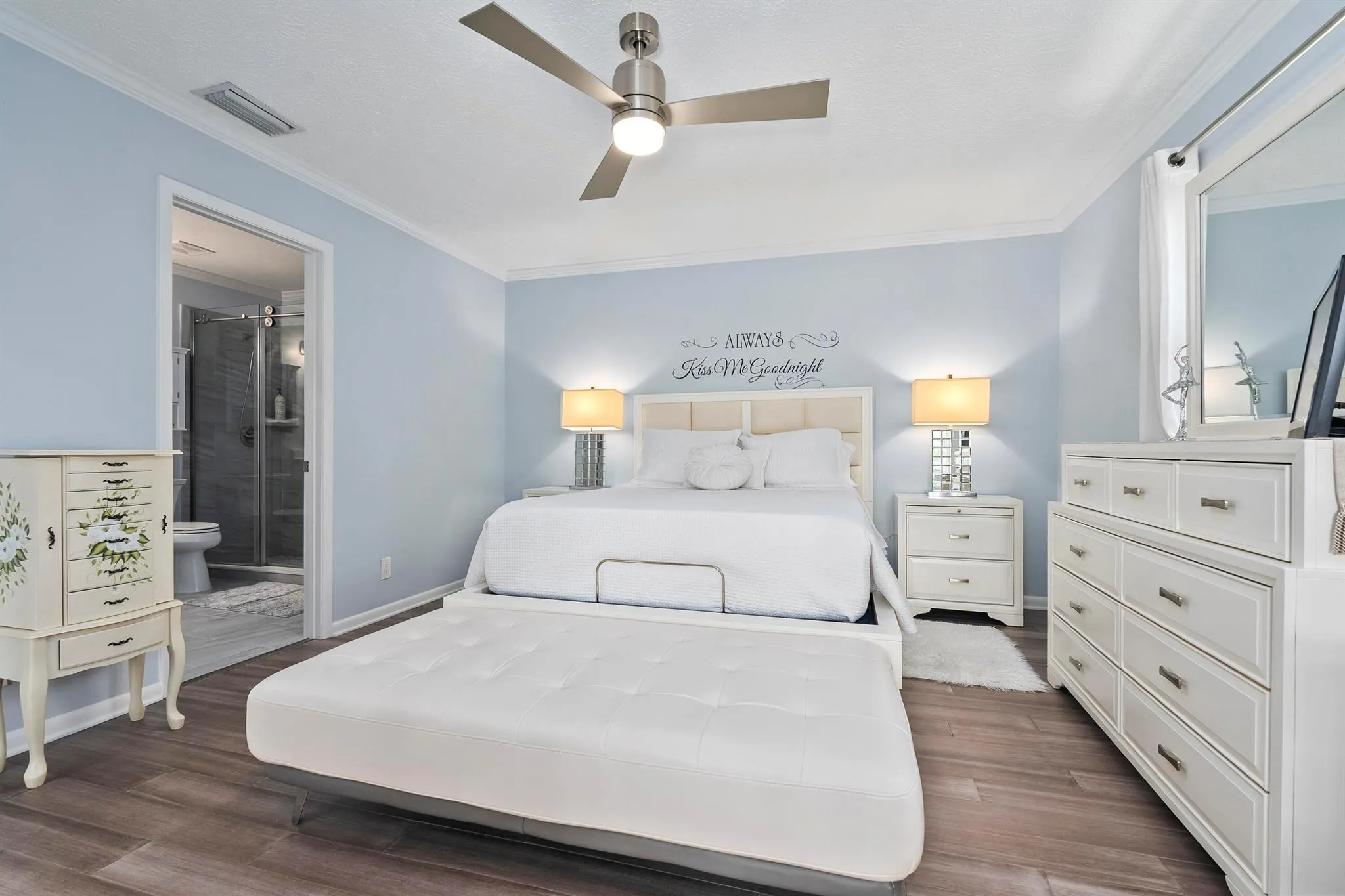 2950 SE Ocean Boulevard, #126-8