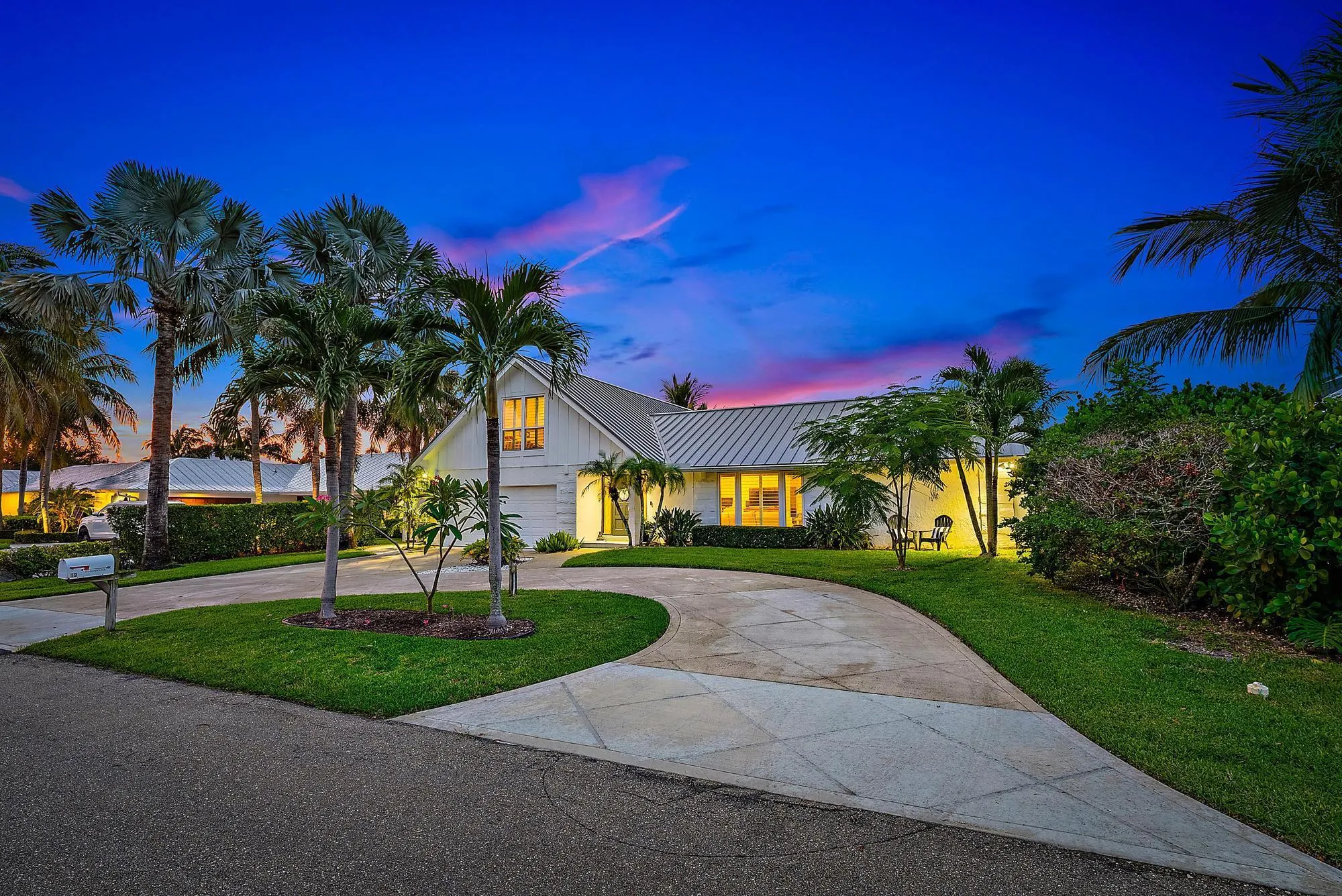 19 Leeward Circle