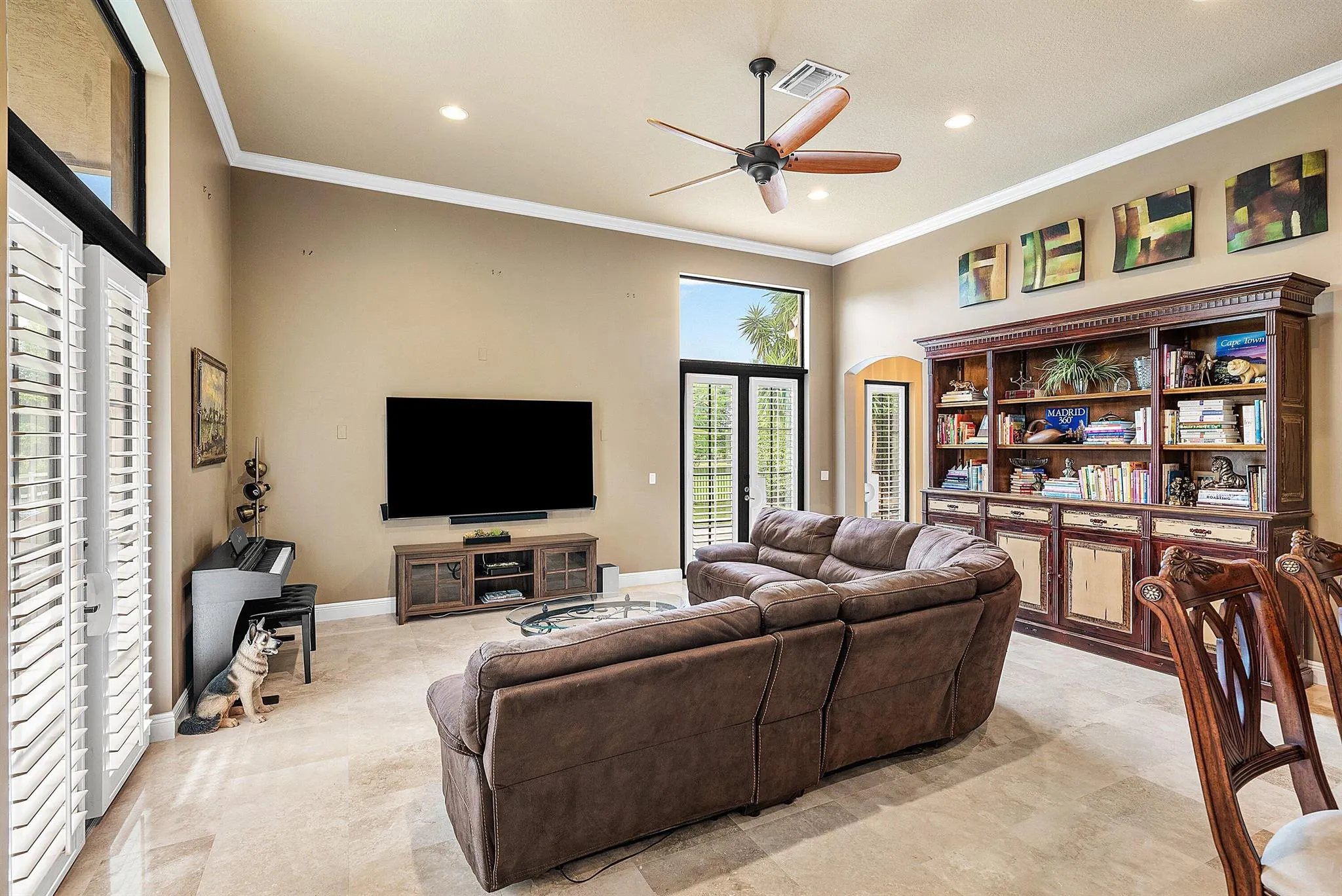 9160 Equus Circle