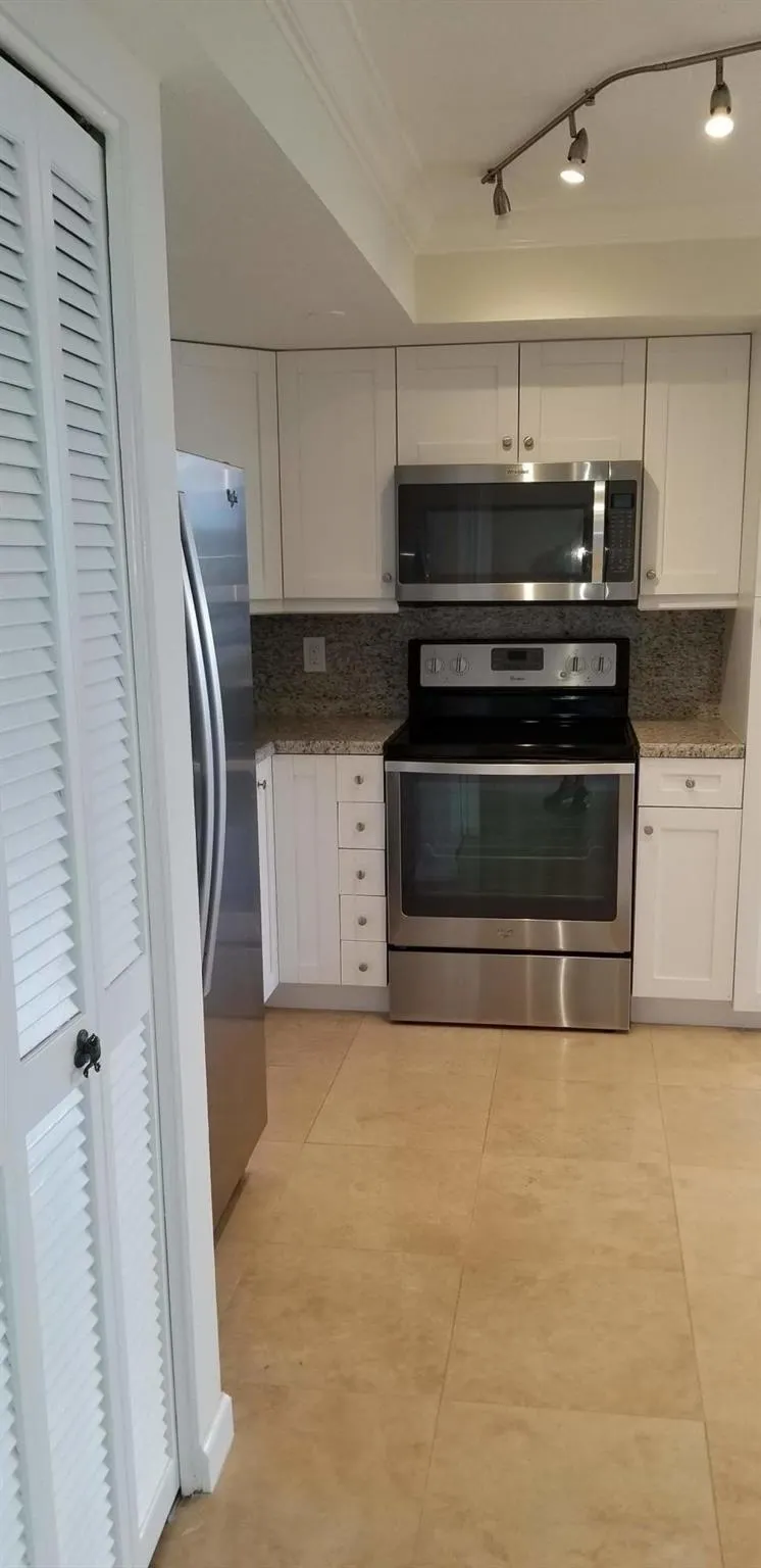 3560 S Ocean Boulevard, #903