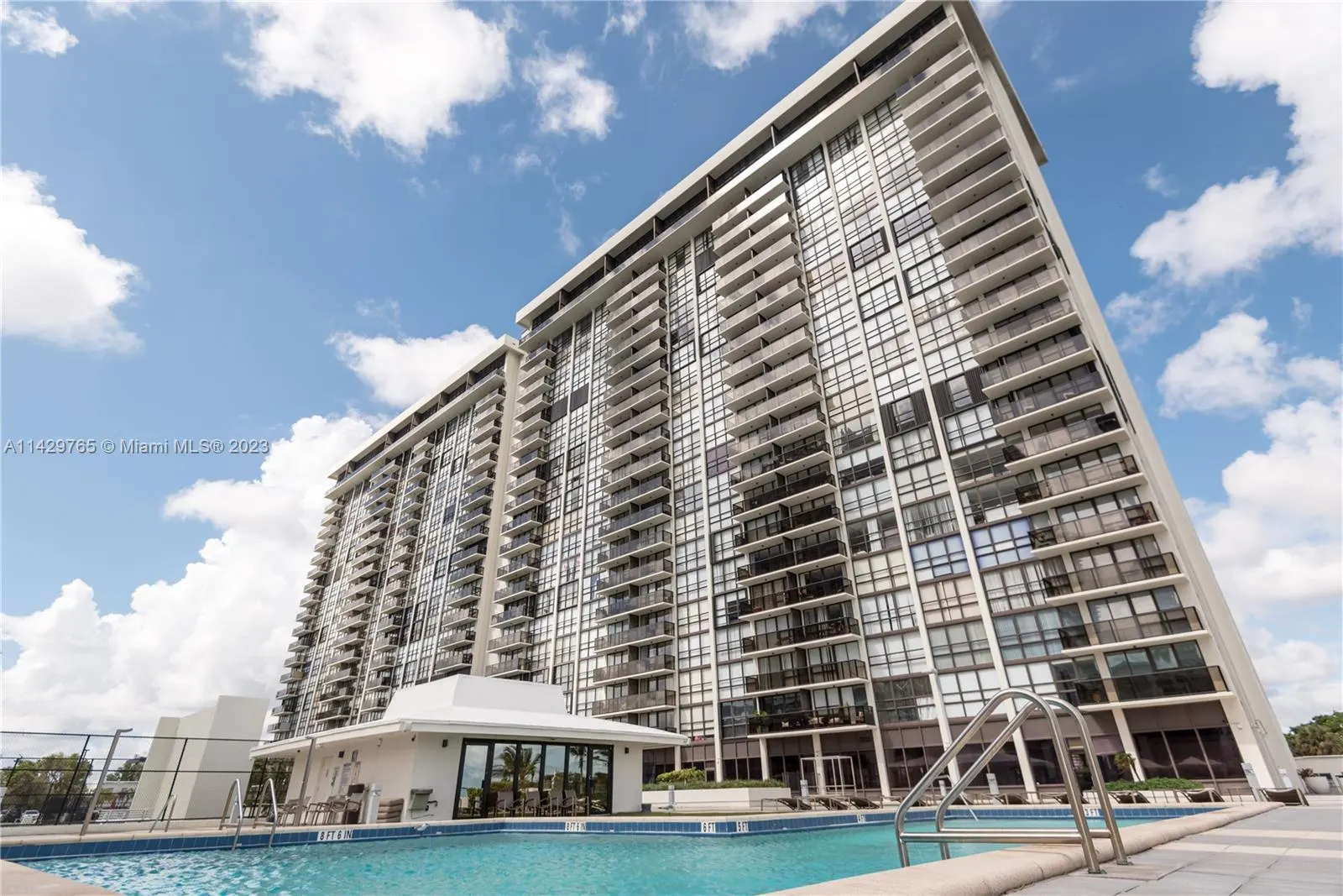 600 NE 36th Street NE, #1615