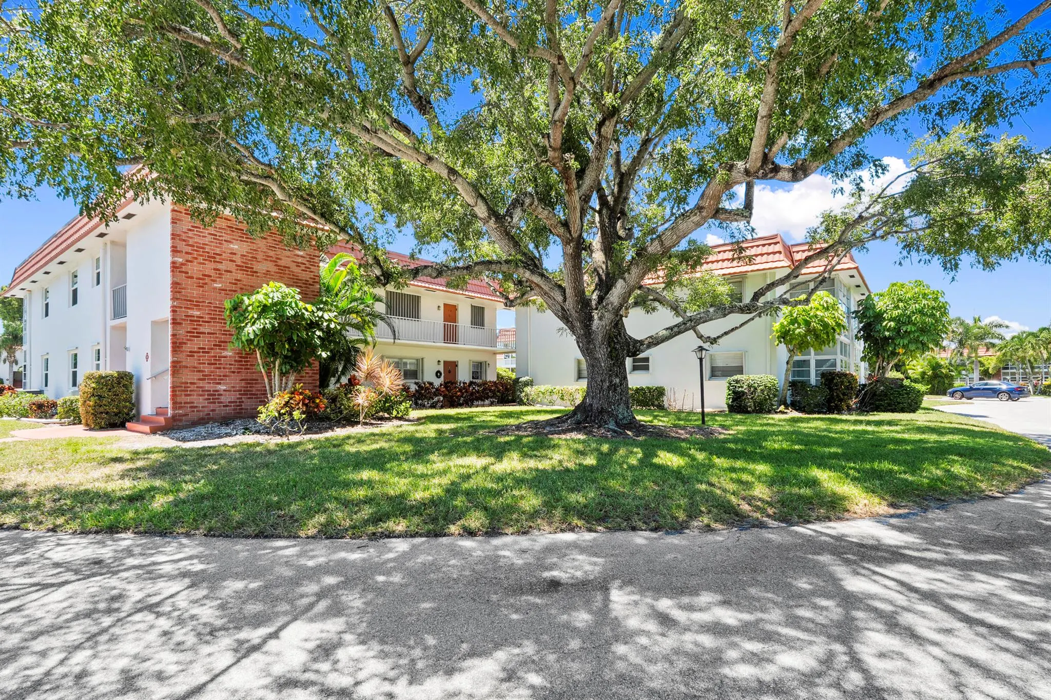 2600 SE Ocean Boulevard, #Jj-9