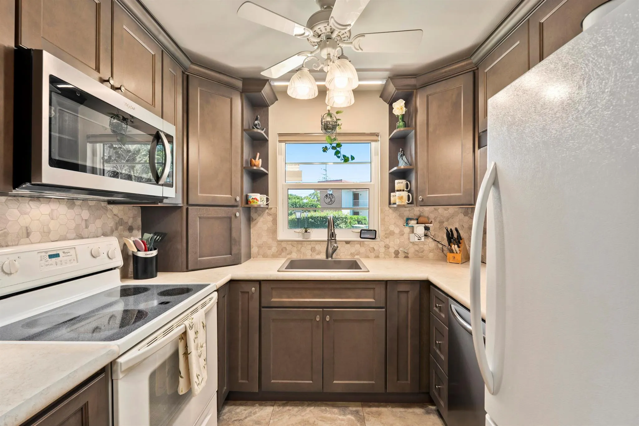 2600 SE Ocean Boulevard, #Jj-9
