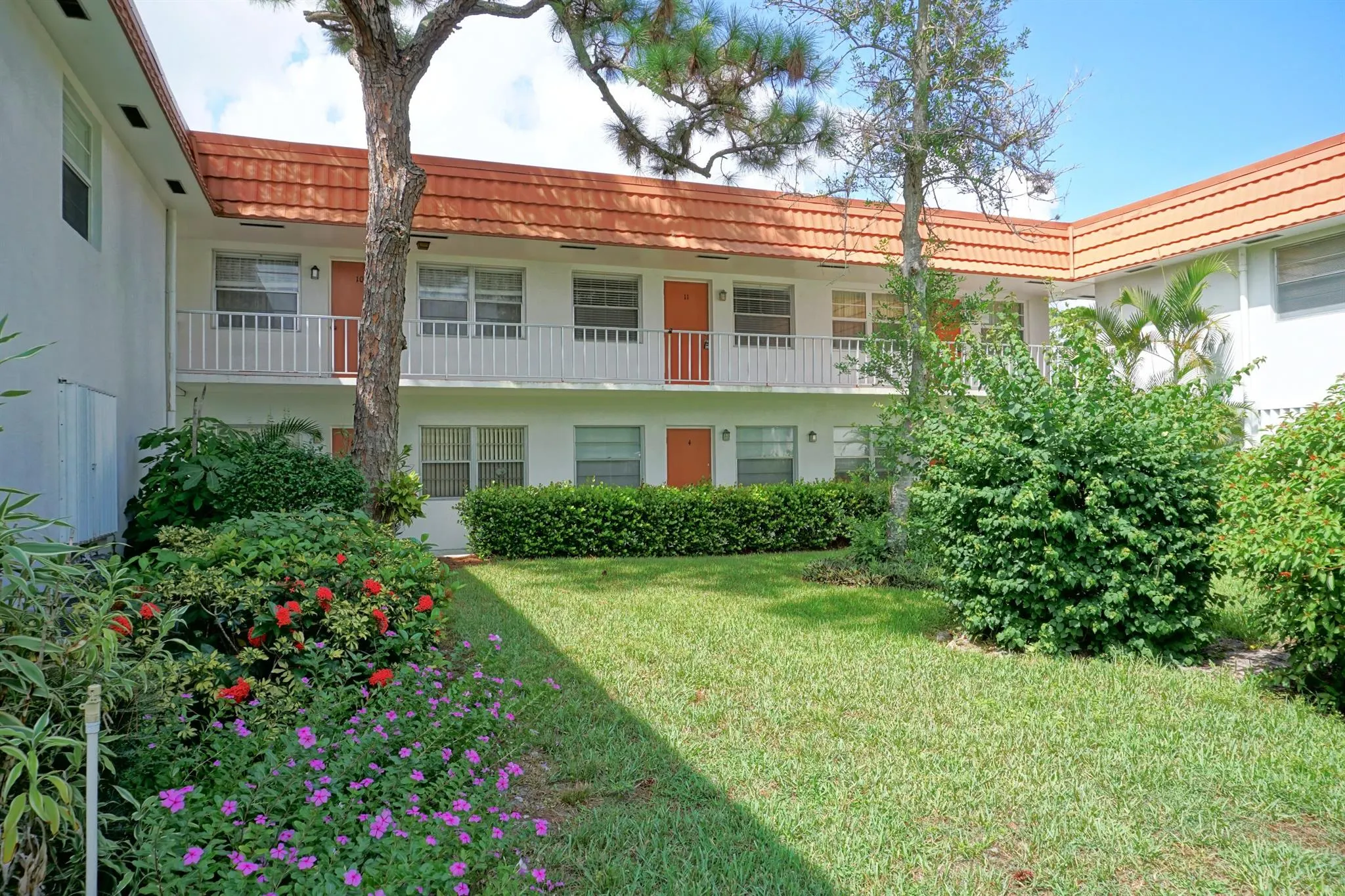 2600 SE Ocean Boulevard, #S-11