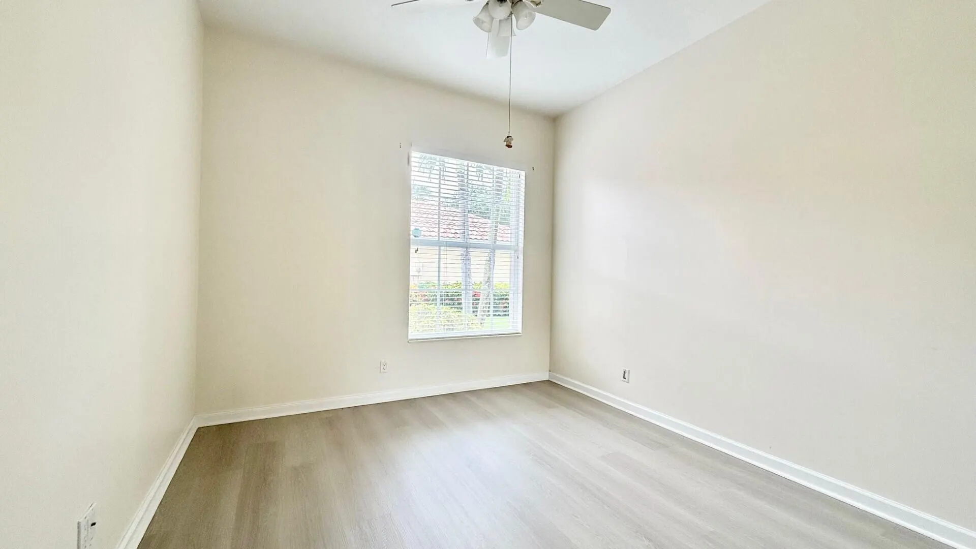 2706 James River Road